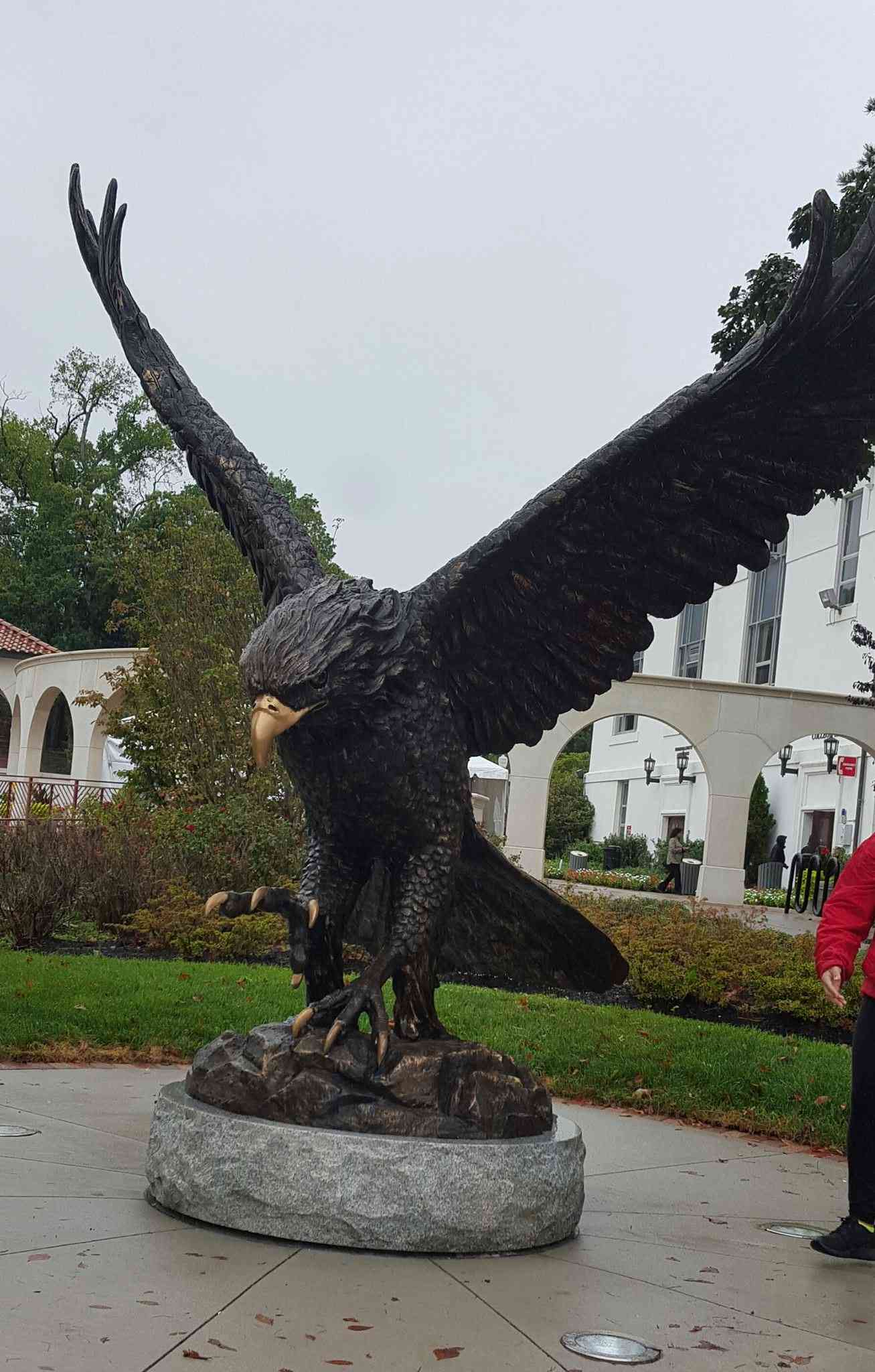 Full Size eagle in Render - custom made|eagle statue